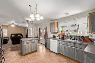 26832 N 204th Pl, Wittmann, AZ 85361 - Photo 12