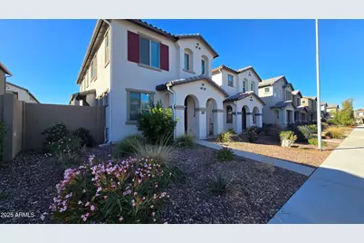 4242 S 58th Drive, Phoenix, AZ 85043 - Photo 1