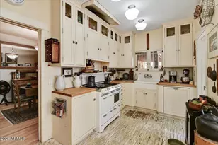 922 W Willetta St, Phoenix, AZ 85007 - Photo 10