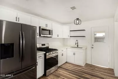 903 E Amelia Avenue, Phoenix, AZ 85014 - Photo 10