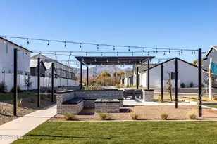 9117 N 181st Ave, Waddell, AZ 85355 - Photo 10