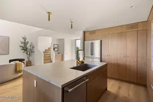 4610 N 40th St, Phoenix, AZ 85018 - Photo 12