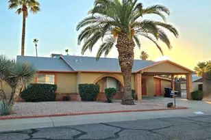 3515 E Campo Bello Dr, Phoenix, AZ 85032 - Photo 2