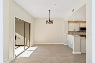 19700 N 76th Street #2105, Scottsdale, AZ 85255 - Photo 8