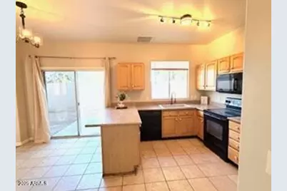 12186 W Belmont Drive, Avondale, AZ 85323 - Photo 6