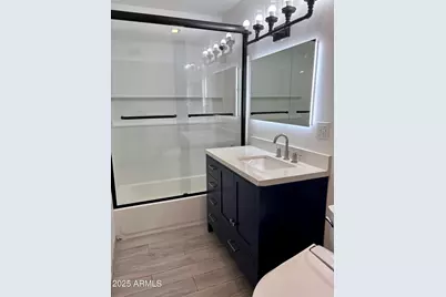 2816 N 33rd Place, Phoenix, AZ 85008 - Photo 12