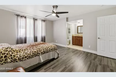 10428 W Calle De Plata Street, Phoenix, AZ 85037 - Photo 18