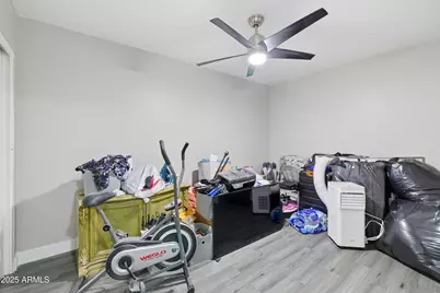 10428 W Calle De Plata Street, Phoenix, AZ 85037 - Photo 14