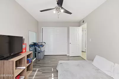 10428 W Calle De Plata Street, Phoenix, AZ 85037 - Photo 16