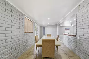 10428 W Calle De Plata St, Phoenix, AZ 85037 - Photo 8