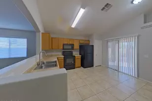 19303 N Leland Rd, Maricopa, AZ 85138 - Photo 4