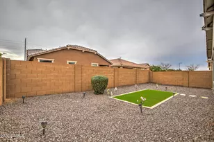 2229 W Dunbar Dr, Phoenix, AZ 85041 - Photo 34