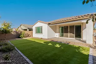 1229 E Maldonado Dr, Phoenix, AZ 85042 - Photo 30