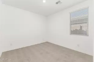 1229 E Maldonado Dr, Phoenix, AZ 85042 - Photo 24