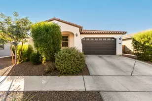 1229 E Maldonado Dr, Phoenix, AZ 85042 - Photo 2