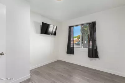 3329 E Palm Lane, Phoenix, AZ 85008 - Photo 26