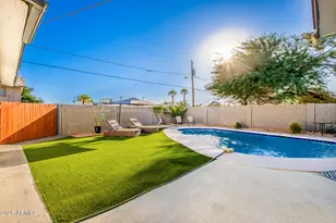 3329 E Palm Ln, Phoenix, AZ 85008 - Photo 38