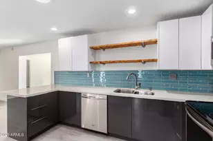 3329 E Palm Ln, Phoenix, AZ 85008 - Photo 16