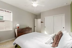 283 E Balsam Dr, Chandler, AZ 85286 - Photo 22