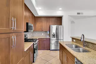 7601 E Indian Bend Rd, Scottsdale, AZ 85250 - Photo 6