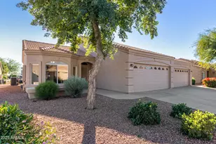 2101 S Yellow Wood, Mesa, AZ 85209 - Photo 4