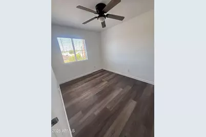 7160 N 53rd Avenue #Apt 2, Glendale, AZ 85301 - Photo 10