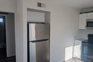 7160 N 53rd Ave, Glendale, AZ 85301 - Photo 4