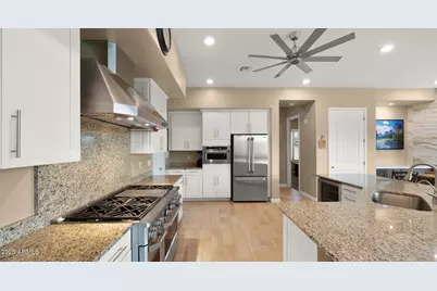 6110 E Bramble Berry Lane, Cave Creek, AZ 85331 - Photo 12