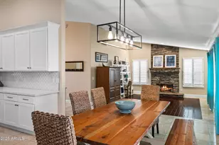 1161 W Honeysuckle Ln, Chandler, AZ 85248 - Photo 12