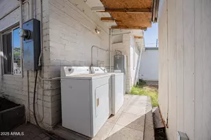 2646 E Willetta St, Phoenix, AZ 85008 - Photo 20