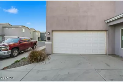 1030 E Odeum Lane, Phoenix, AZ 85040 - Photo 2