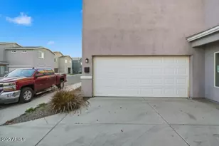 1030 E Odeum Ln, Phoenix, AZ 85040 - Photo 2