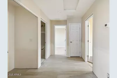 1030 E Odeum Lane, Phoenix, AZ 85040 - Photo 12