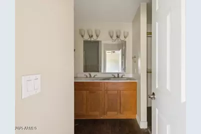1030 E Odeum Lane, Phoenix, AZ 85040 - Photo 28