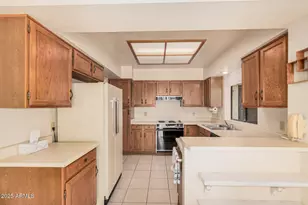 1066 E Chilton Dr, Tempe, AZ 85283 - Photo 14