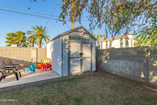 2340 E Heatherbrae Dr, Phoenix, AZ 85016 - Photo 42