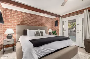 2340 E Heatherbrae Dr, Phoenix, AZ 85016 - Photo 22