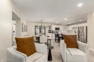 2340 E Heatherbrae Dr, Phoenix, AZ 85016 - Photo 12