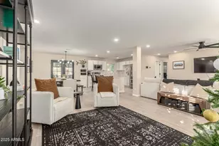 2340 E Heatherbrae Dr, Phoenix, AZ 85016 - Photo 8