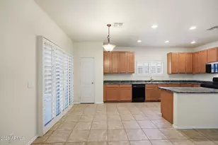 1210 E Beth Dr, Phoenix, AZ 85042 - Photo 20