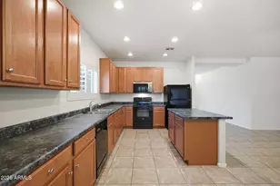 1210 E Beth Dr, Phoenix, AZ 85042 - Photo 22