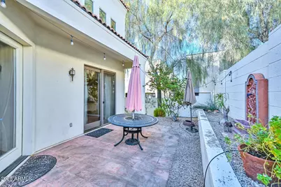 1750 E Ocotillo Road E #18, Phoenix, AZ 85016 - Photo 10