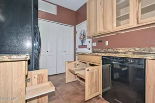 1750 E Ocotillo Road E, Phoenix, AZ 85016 - Photo 30