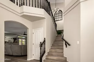 408 E South Fork Dr, Phoenix, AZ 85048 - Photo 10