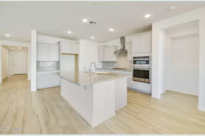 15662 W Christy Drive, Surprise, AZ 85379 - Photo 10