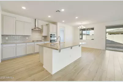 15662 W Christy Drive, Surprise, AZ 85379 - Photo 8