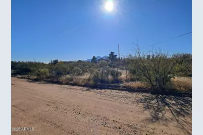 9300 E Charity Avenue #10446168, Hereford, AZ 85615 - Photo 1