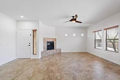 21320 N 56th Street #2114, Phoenix, AZ 85054 - Photo 4