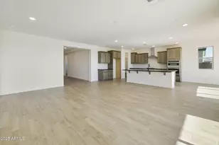 15691 W Mercer Ln, Surprise, AZ 85379 - Photo 16