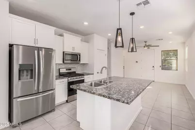 40354 W Sunland Drive, Maricopa, AZ 85138 - Photo 10